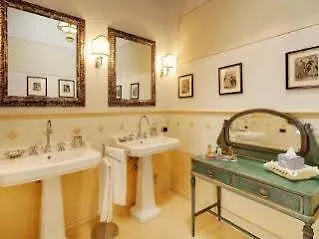 Villa Il Sasso - Dimora D'epoca Bagno a Ripoli